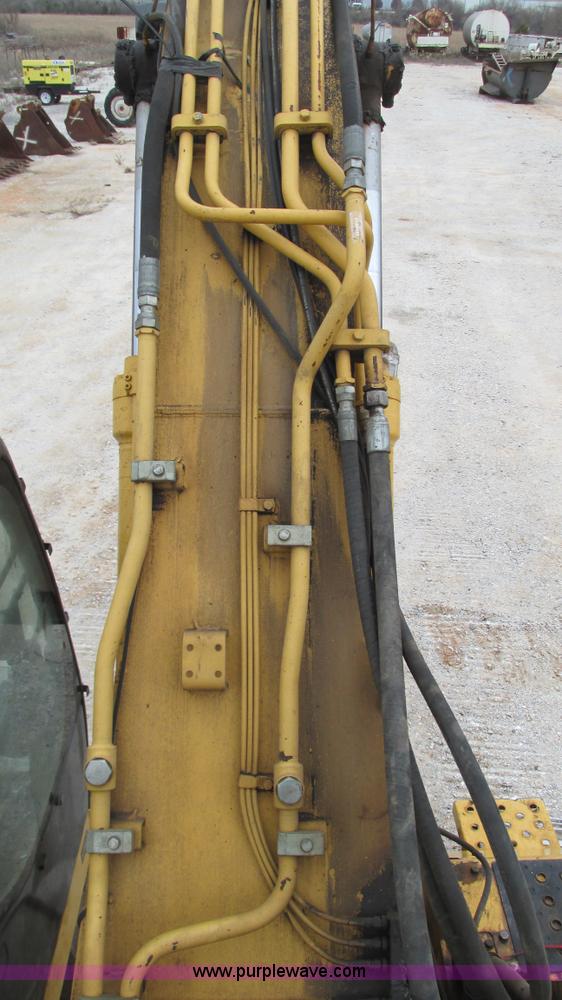 image for item I2930 2003 John Deere 225C LC excavator