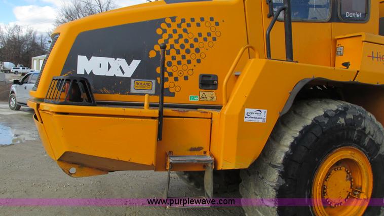 image for item I3159 2005 Moxy MT26 articulated haul truck