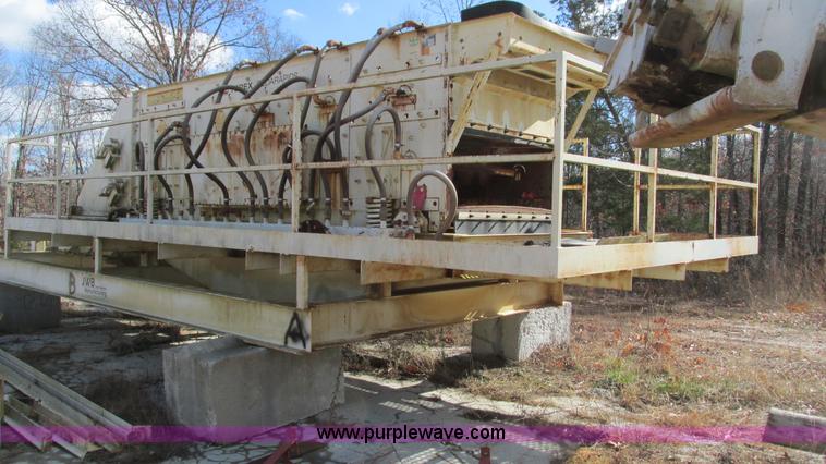 image for item I3162 Terex Cedar Rapids TSH5163-26 triple deck vibrating flat screen