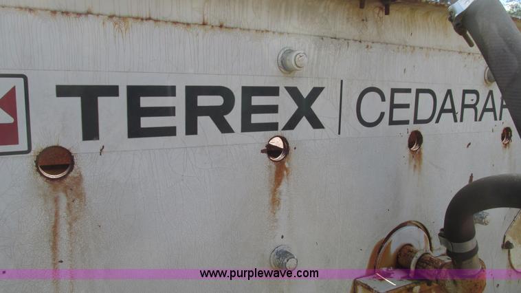 image for item I3162 Terex Cedar Rapids TSH5163-26 triple deck vibrating flat screen