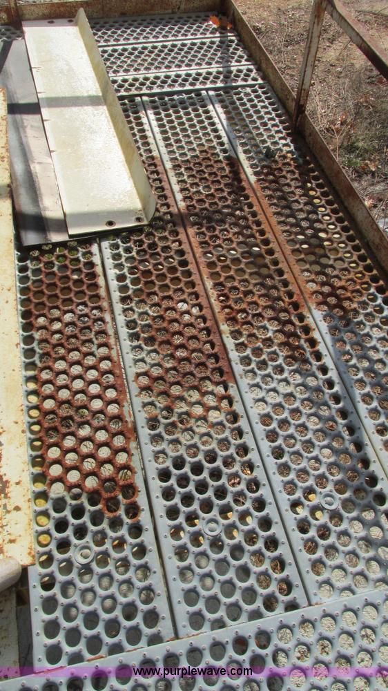 image for item I3162 Terex Cedar Rapids TSH5163-26 triple deck vibrating flat screen