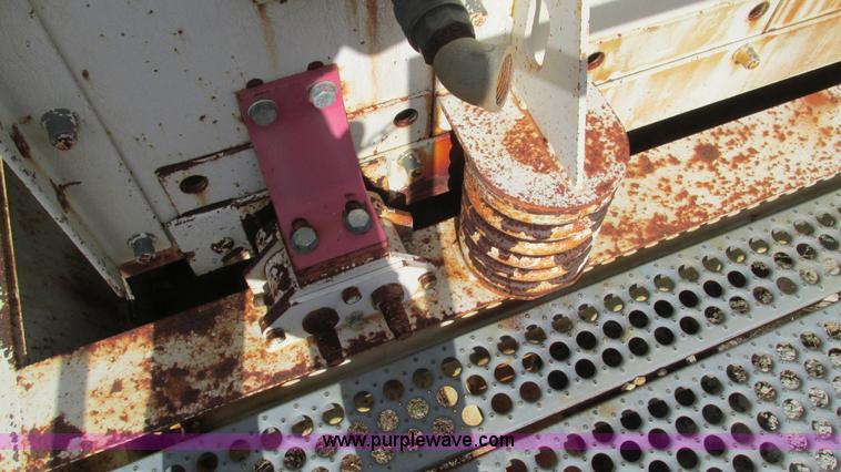 image for item I3162 Terex Cedar Rapids TSH5163-26 triple deck vibrating flat screen