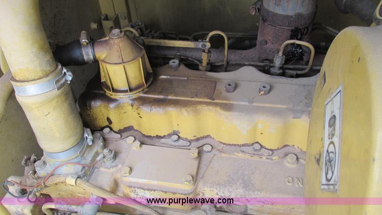 image for item I3167 1995 Caterpillar 12H motor grader