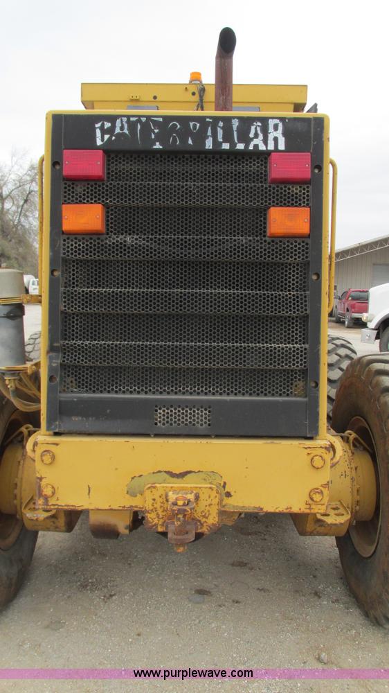 image for item I3167 1995 Caterpillar 12H motor grader