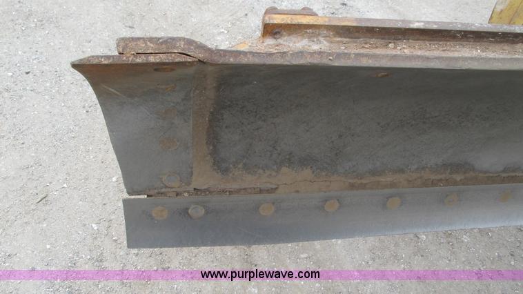 image for item I3167 1995 Caterpillar 12H motor grader