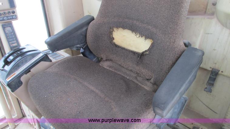 image for item I3167 1995 Caterpillar 12H motor grader