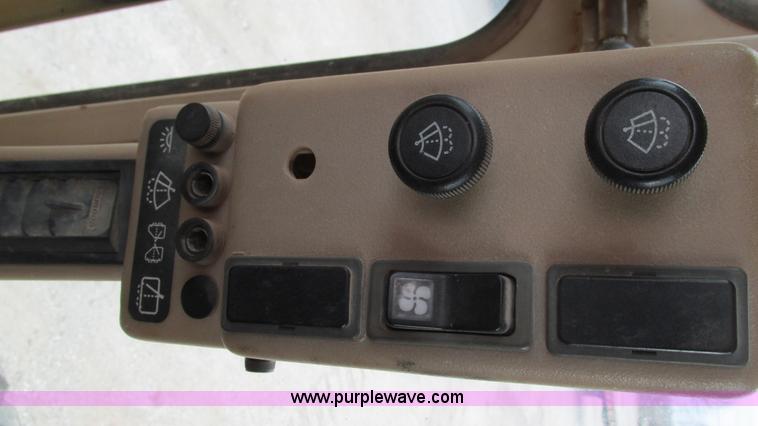 image for item I3167 1995 Caterpillar 12H motor grader