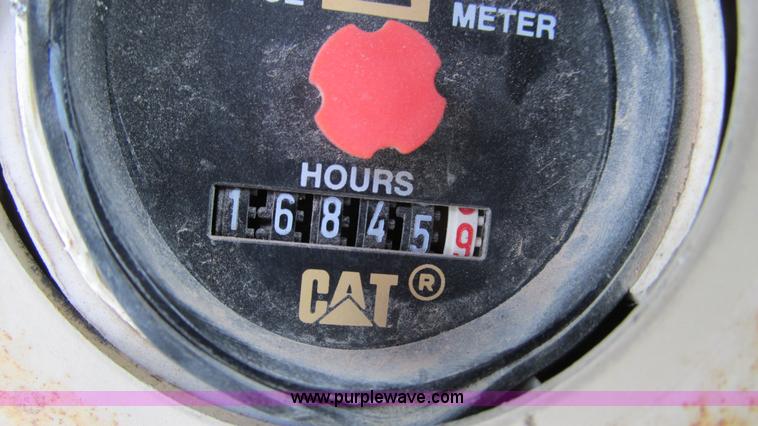 image for item I3167 1995 Caterpillar 12H motor grader