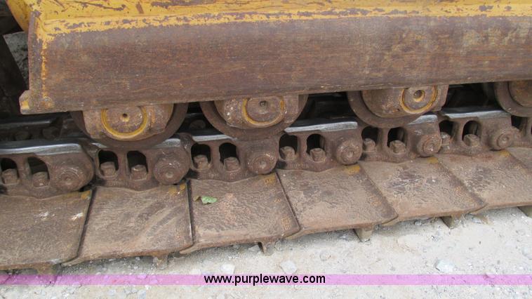 image for item I3168 2004 Caterpillar D5N XL dozer