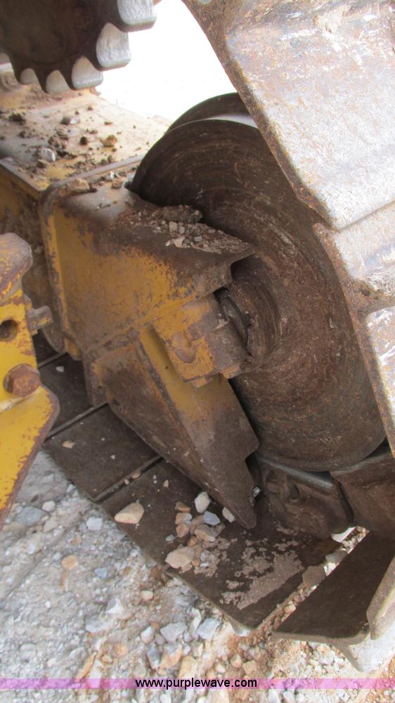image for item I3168 2004 Caterpillar D5N XL dozer