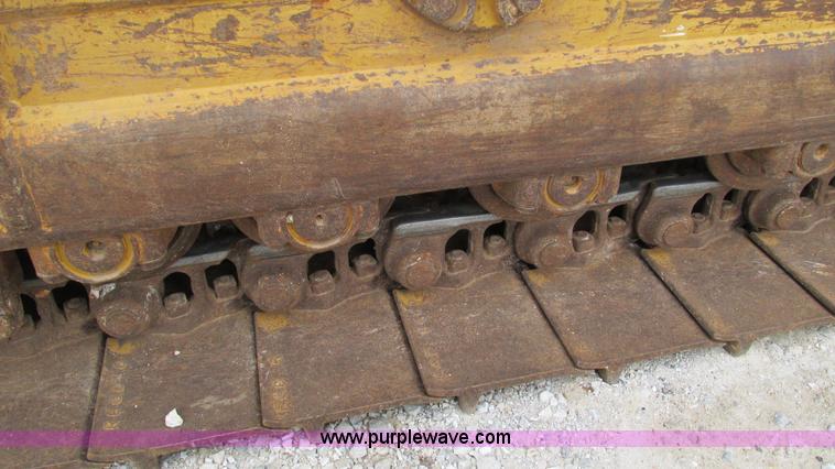 image for item I3168 2004 Caterpillar D5N XL dozer
