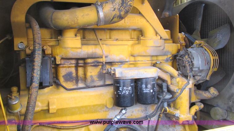 image for item I3169 1989 Blaw-Knox RW-195D road widener