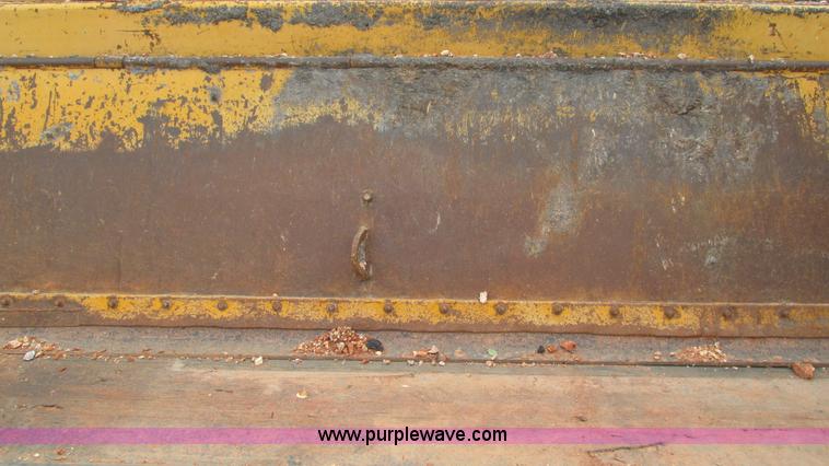 image for item I3169 1989 Blaw-Knox RW-195D road widener