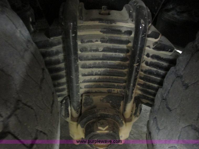 image for item I3818 1990 Mack CH613 dump truck