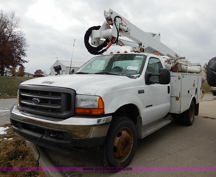 image for item I5242 2002 Ford F550 Super Duty XL bucket truck