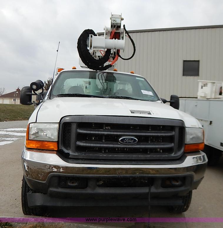 image for item I5242 2002 Ford F550 Super Duty XL bucket truck