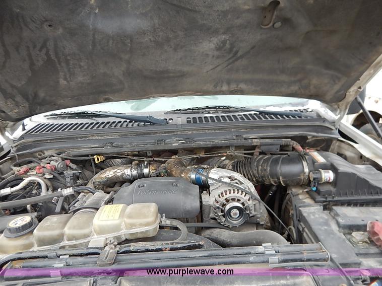 image for item I5242 2002 Ford F550 Super Duty XL bucket truck