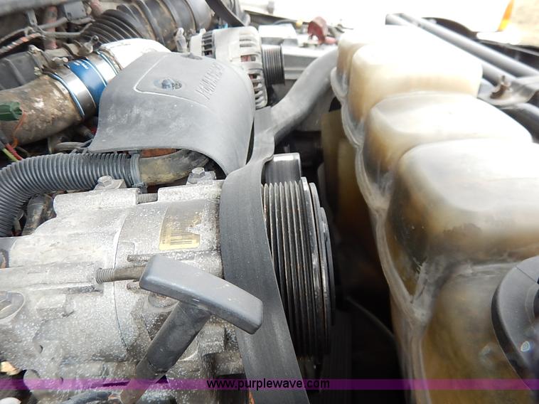 image for item I5242 2002 Ford F550 Super Duty XL bucket truck