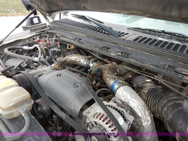 image for item I5242 2002 Ford F550 Super Duty XL bucket truck