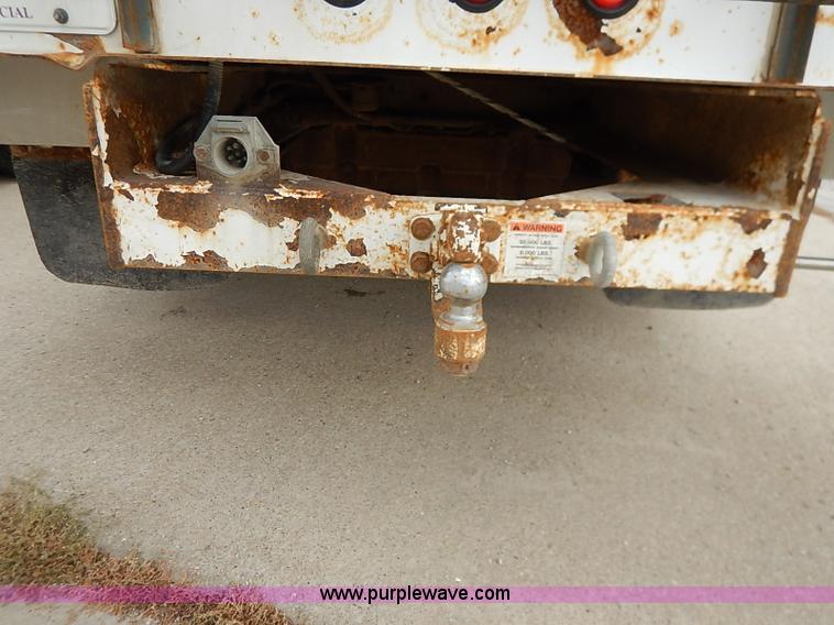 image for item I5242 2002 Ford F550 Super Duty XL bucket truck