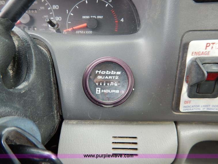 image for item I5243 2001 Ford F550 Super Duty XL bucket truck