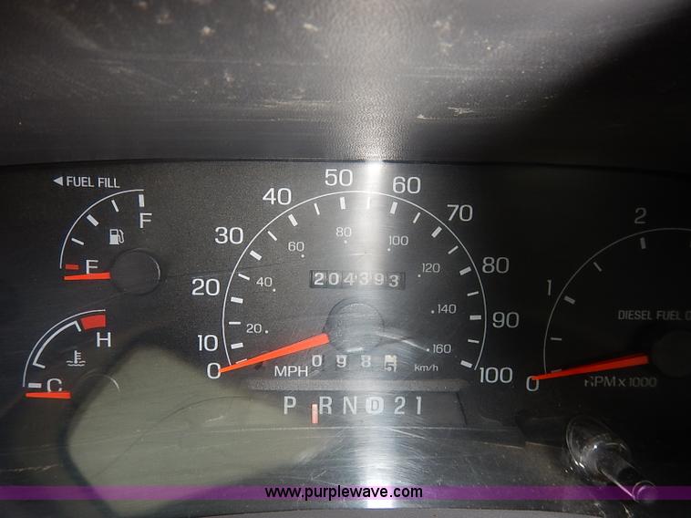 image for item I5243 2001 Ford F550 Super Duty XL bucket truck