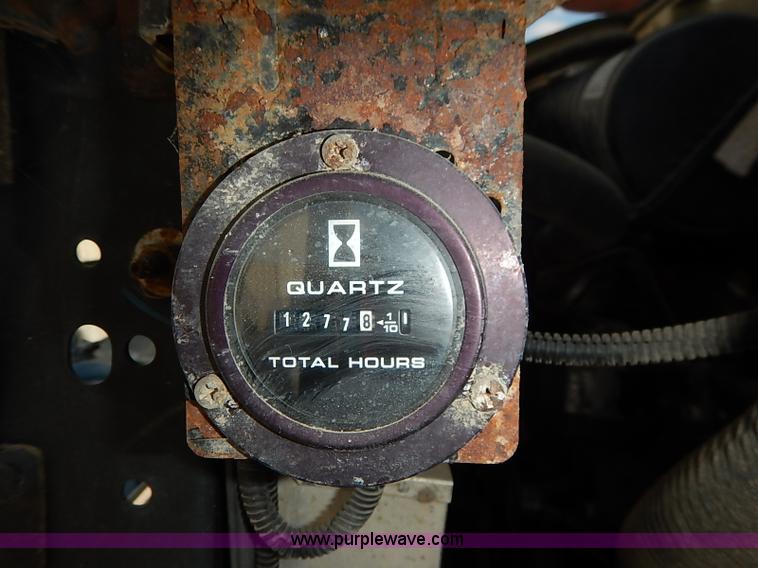 image for item I5261 2006 Chevrolet C6500 bucket truck