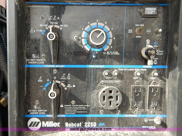 image for item I5270 1997 International 4700 service truck