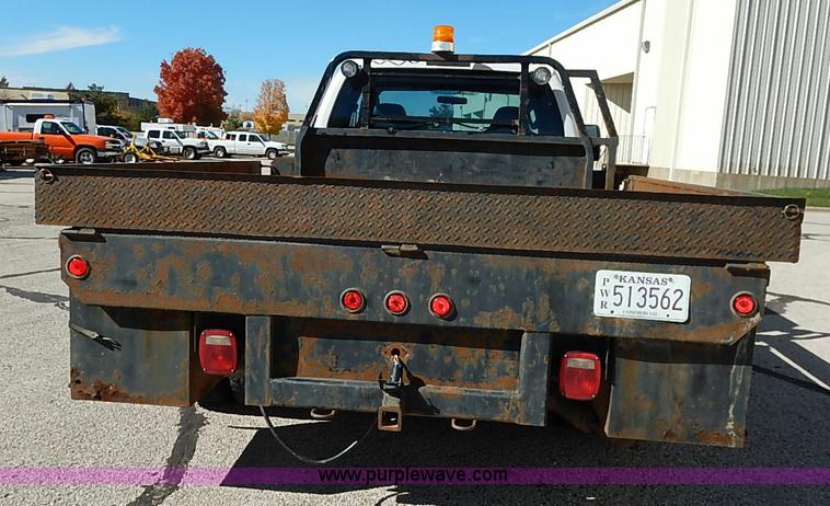 image for item I5314 2008 Ford F450 Super Duty XLT flatbed truck