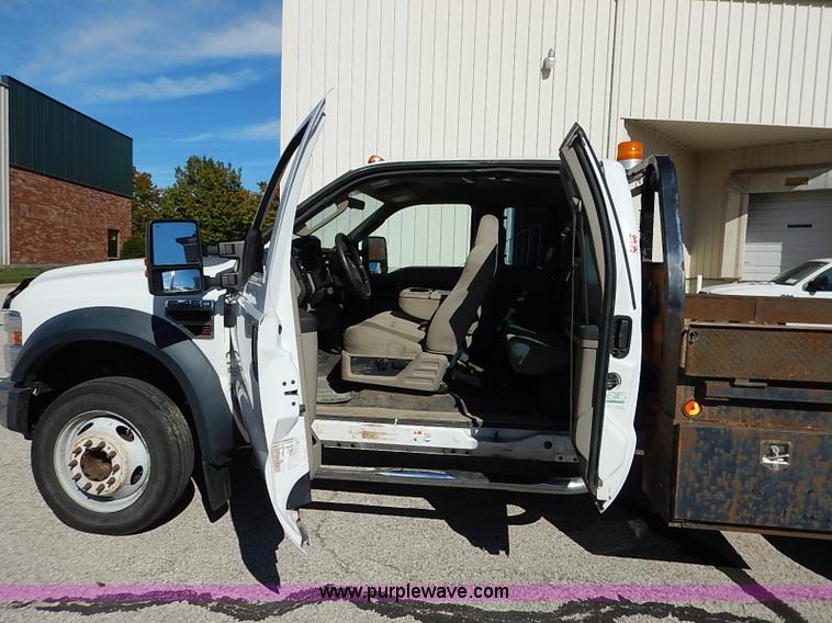 image for item I5314 2008 Ford F450 Super Duty XLT flatbed truck