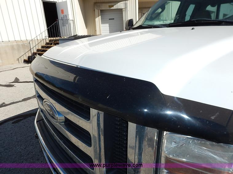 image for item I5314 2008 Ford F450 Super Duty XLT flatbed truck
