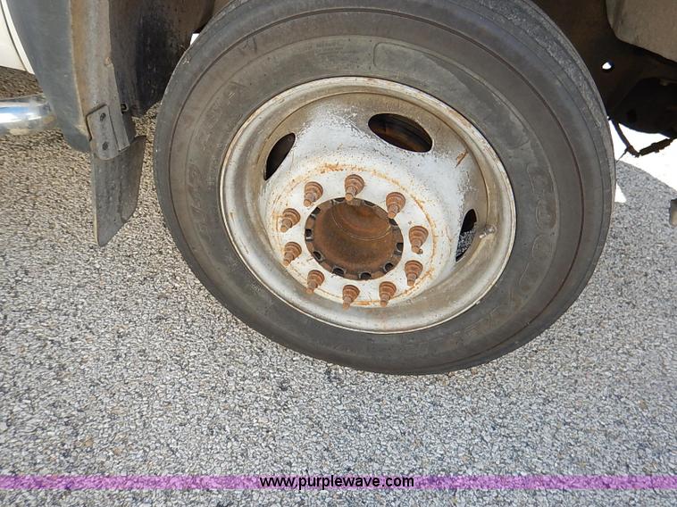 image for item I5314 2008 Ford F450 Super Duty XLT flatbed truck