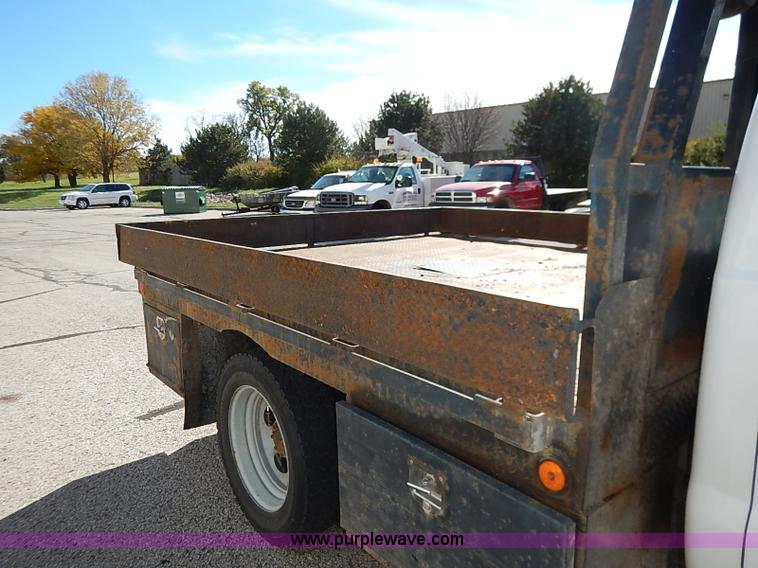 image for item I5314 2008 Ford F450 Super Duty XLT flatbed truck