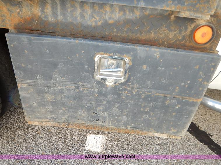 image for item I5314 2008 Ford F450 Super Duty XLT flatbed truck