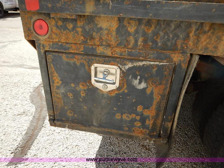 image for item I5314 2008 Ford F450 Super Duty XLT flatbed truck