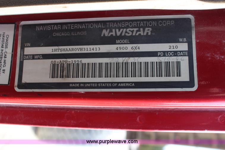 image for item I5922 1997 International 4900 dump truck