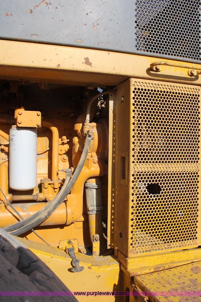 image for item I5923 1983 Caterpillar 980C wheel loader