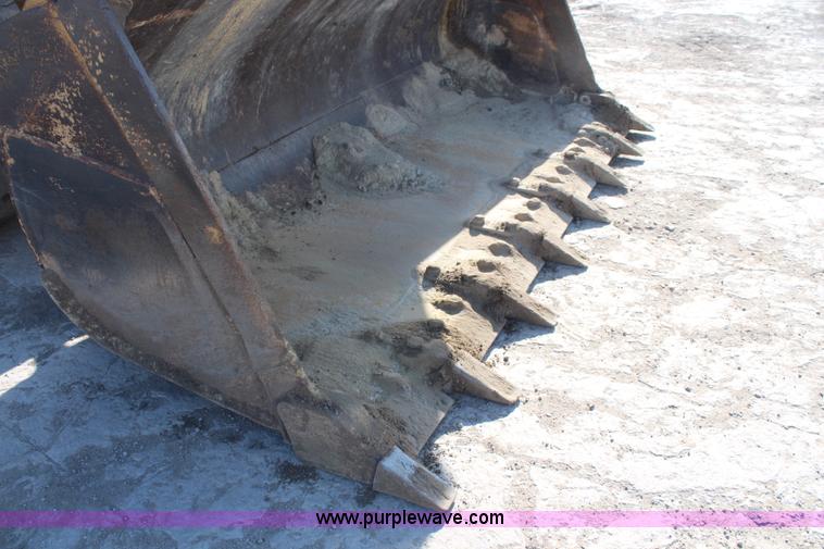 image for item I5923 1983 Caterpillar 980C wheel loader