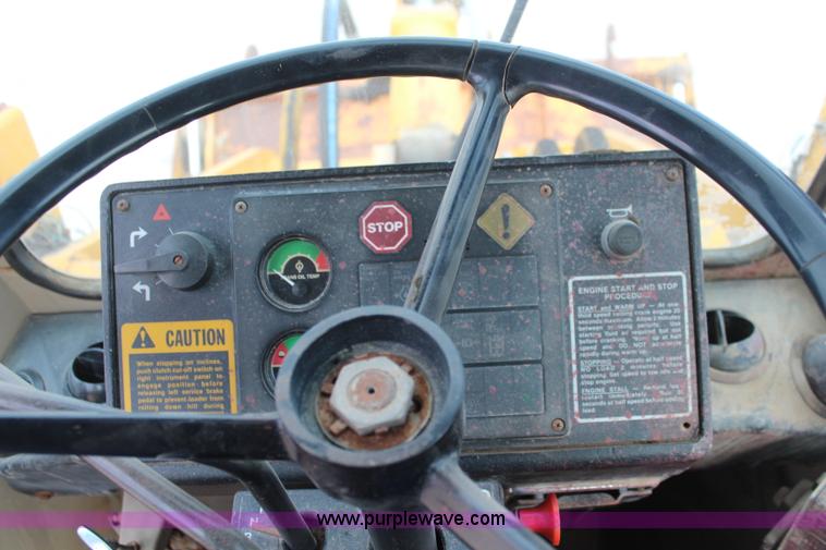 image for item I5941 1992 John Deere 544E wheel loader