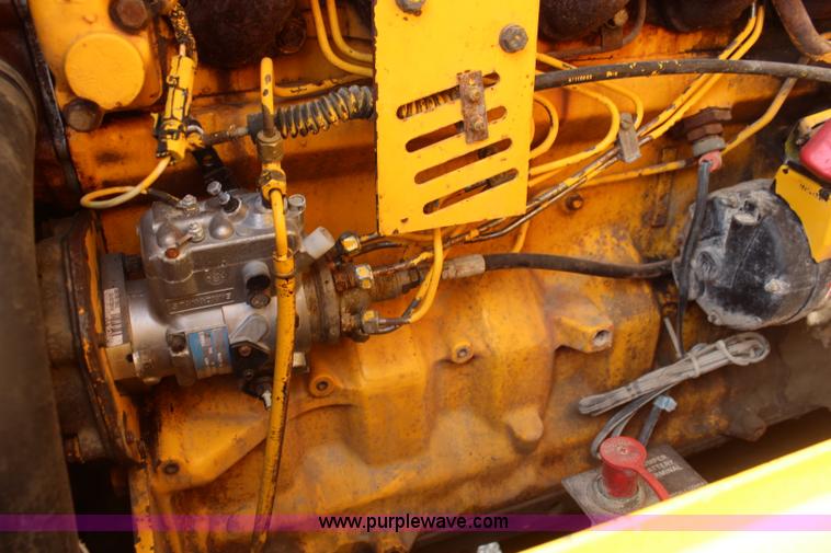 image for item I5941 1992 John Deere 544E wheel loader