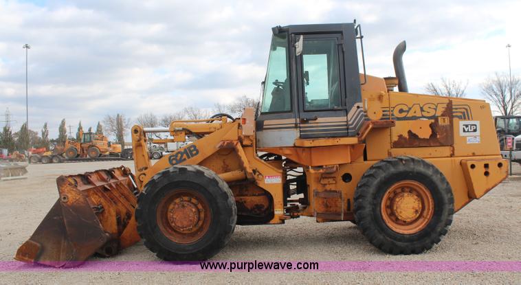 image for item I5942 1996 Case 621B wheel loader