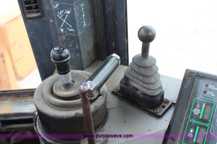 image for item I5942 1996 Case 621B wheel loader