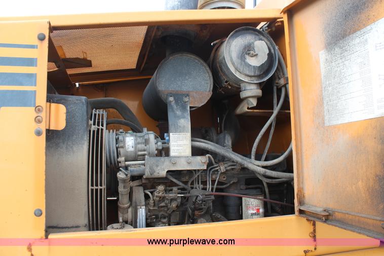 image for item I5942 1996 Case 621B wheel loader