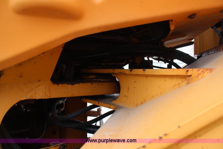 image for item I5942 1996 Case 621B wheel loader