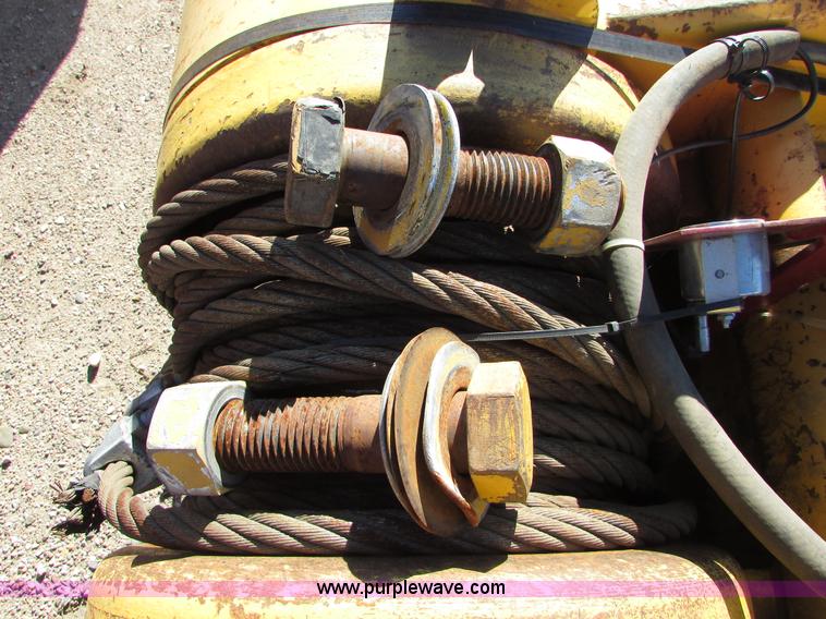 image for item I6724 Allied Systems W6FPC winch