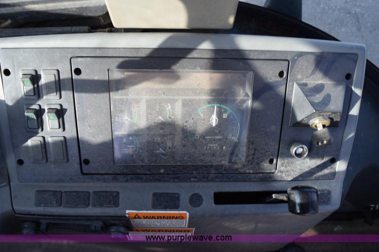 image for item I8672 1998 Case 580L Series 2 backhoe