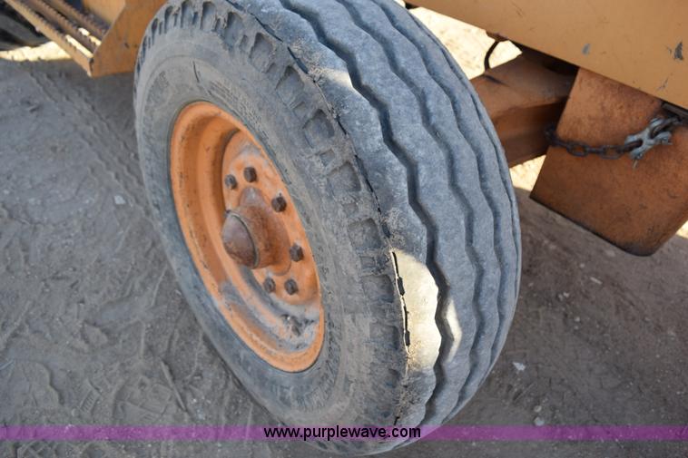 image for item I8672 1998 Case 580L Series 2 backhoe