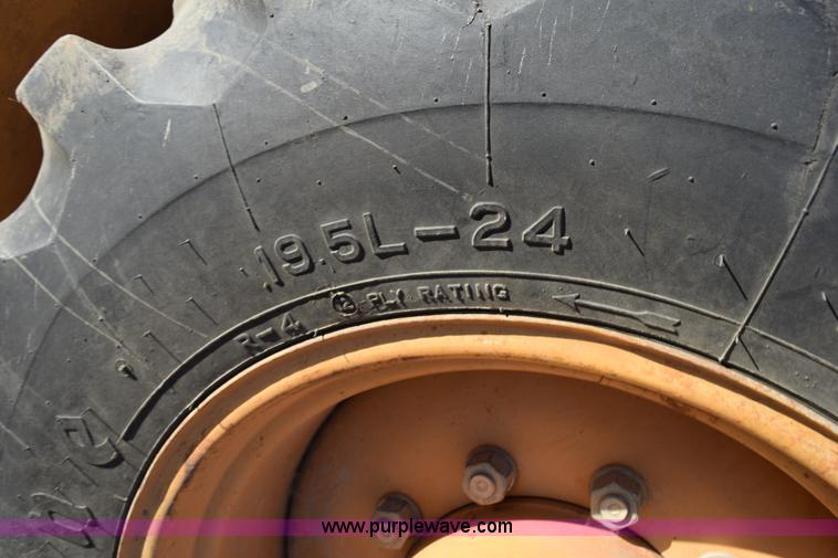 image for item I8672 1998 Case 580L Series 2 backhoe