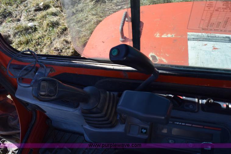 image for item I8673 2005 Kubota KX121-3SS compact excavator