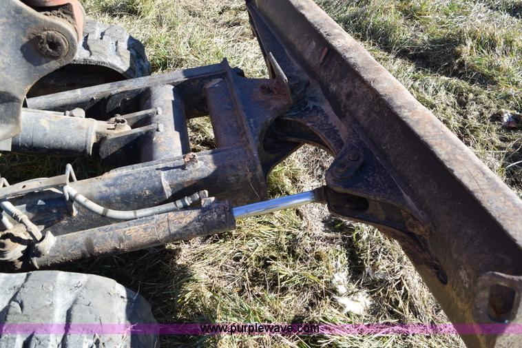 image for item I8673 2005 Kubota KX121-3SS compact excavator